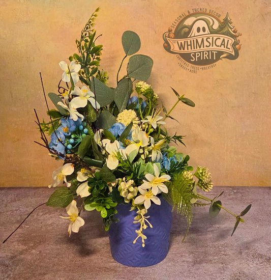 Soft Sky Garden - Everyday Greenery Centerpiece
