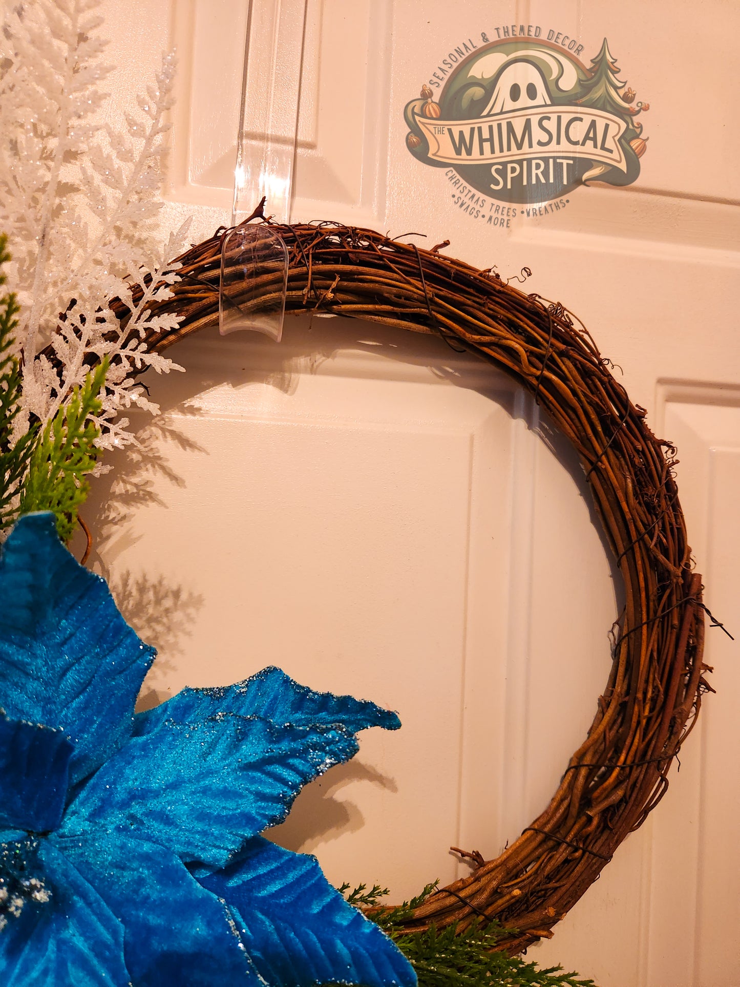 Frostpetal Holiday Ring