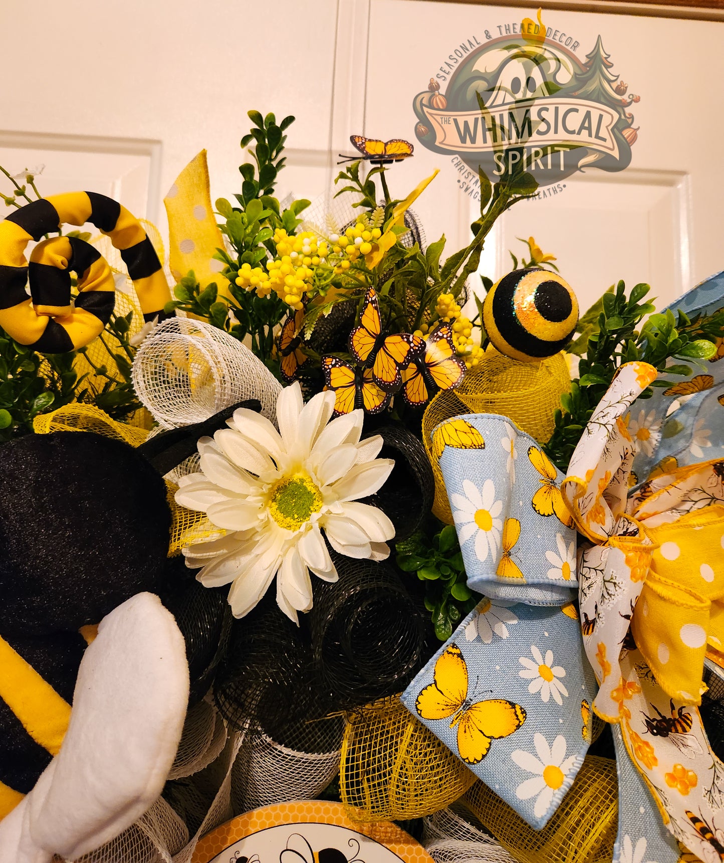 Honeywing Meadow Lane - Bumble-Bee & Butterfly Evergreen Wreath
