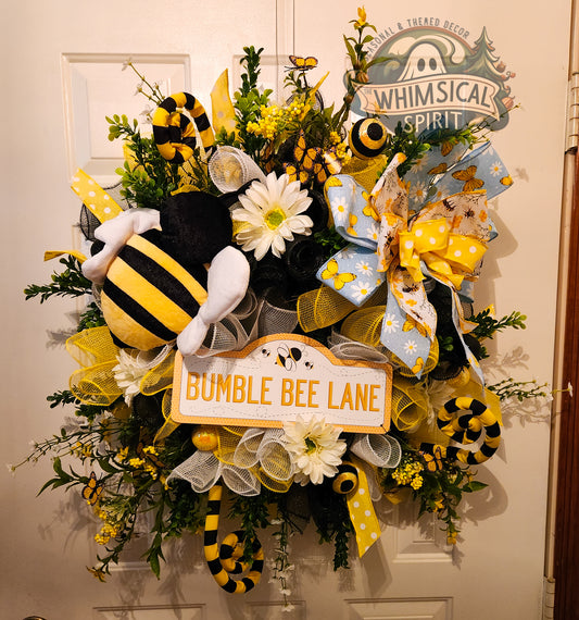 Honeywing Meadow Lane - Bumble-Bee & Butterfly Evergreen Wreath