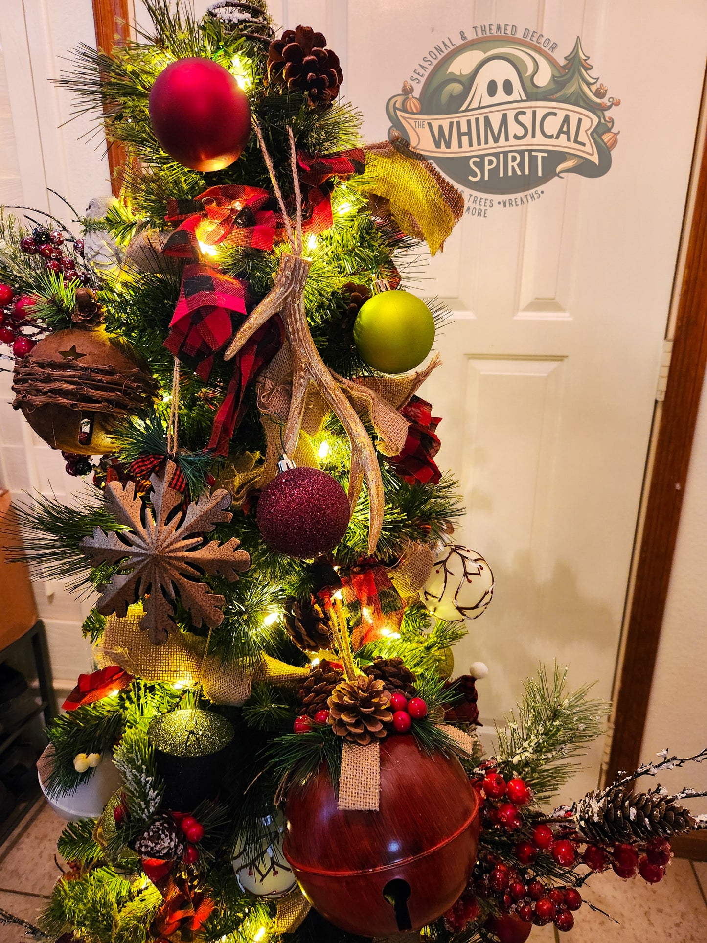 Frost & Flannel - 5' Woodland Outdoorsy Pre-Lit Christmas Tree
