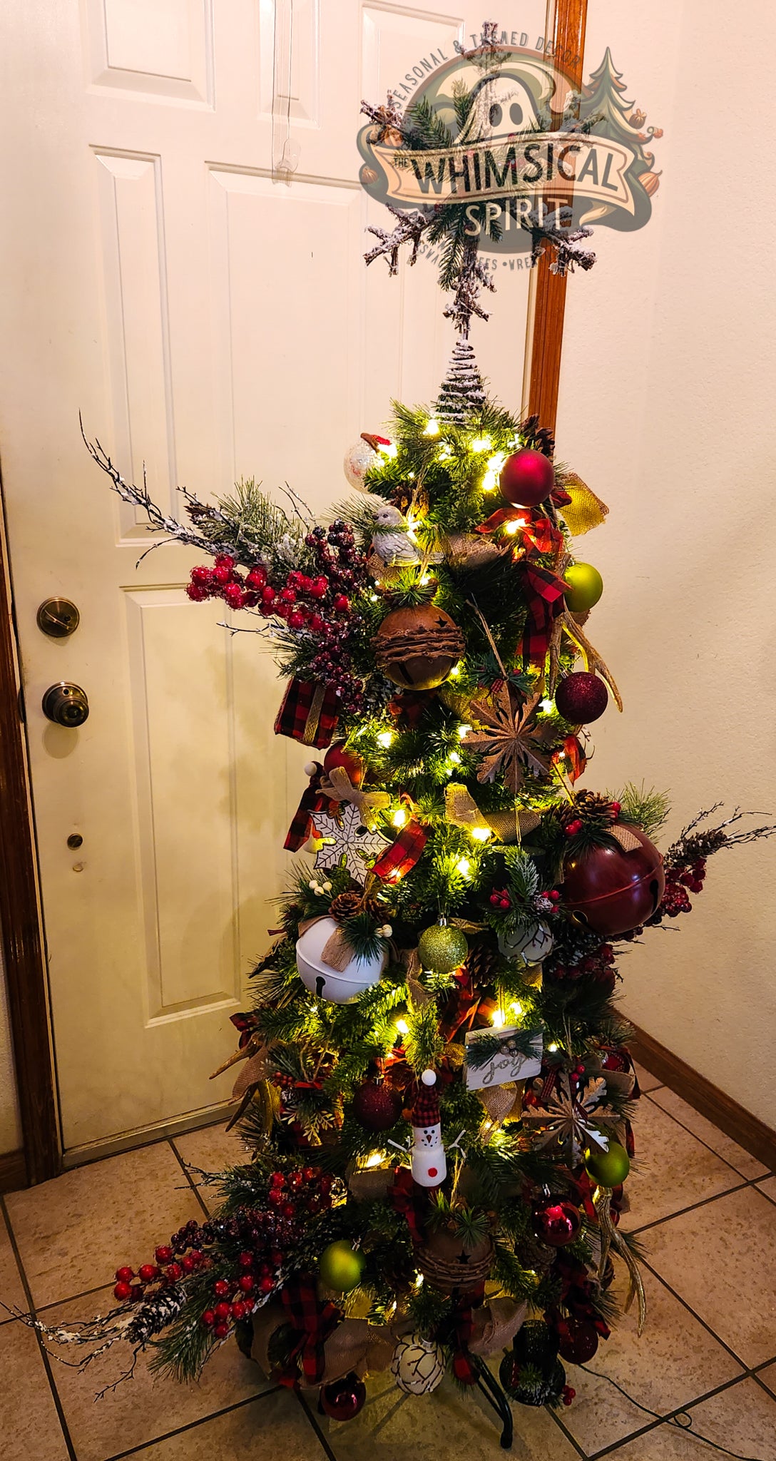 Frost & Flannel - 5' Woodland Outdoorsy Pre-Lit Christmas Tree