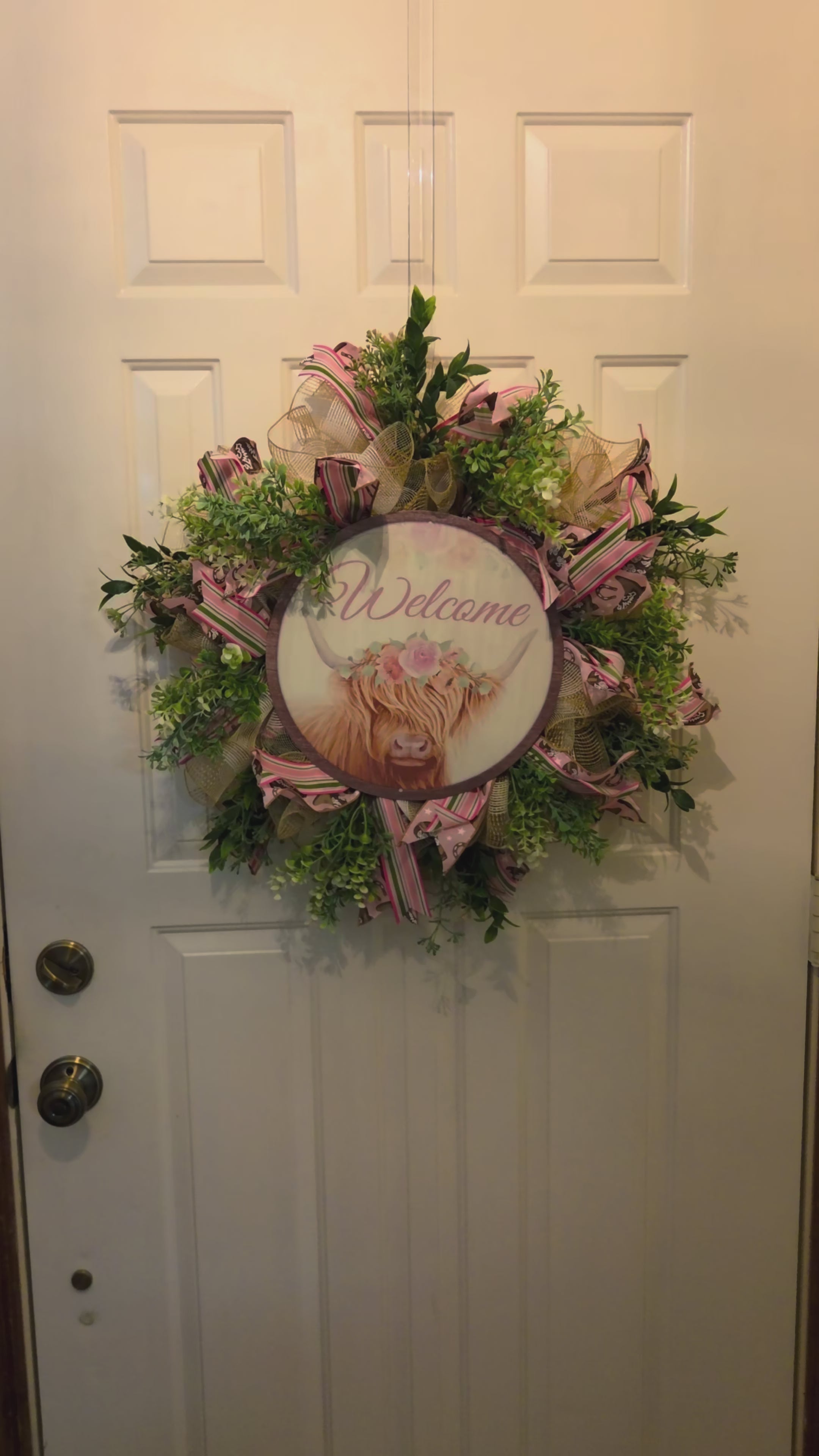 Highland Garden Greeting - Everyday Welcome Highland Cow Floral Wreath