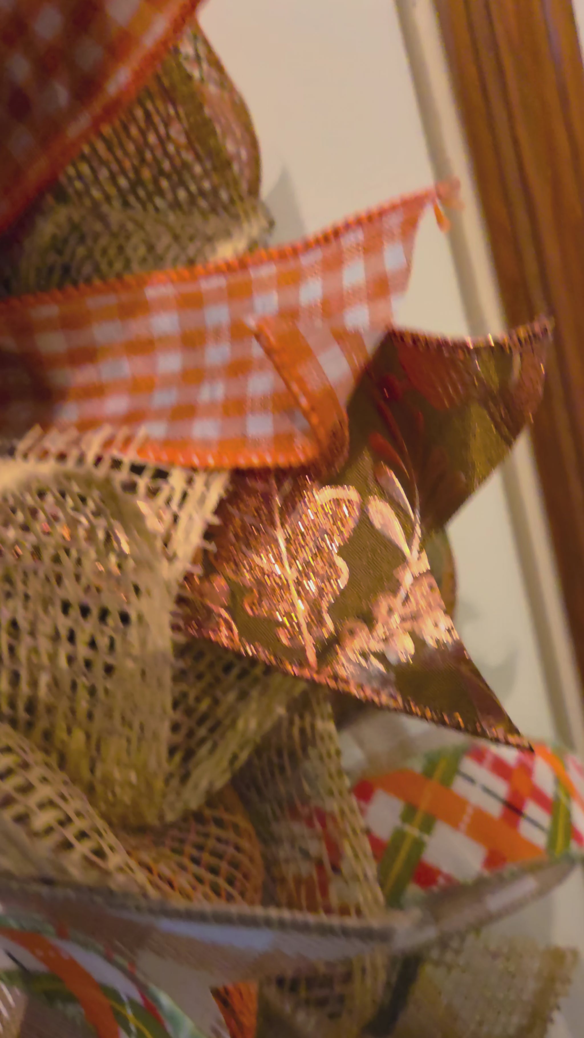 Video tour of A Tartan Thanksgiving wreath showing the Thankful pumpkin sign, layered mesh, and ribbon details from multiple angles.